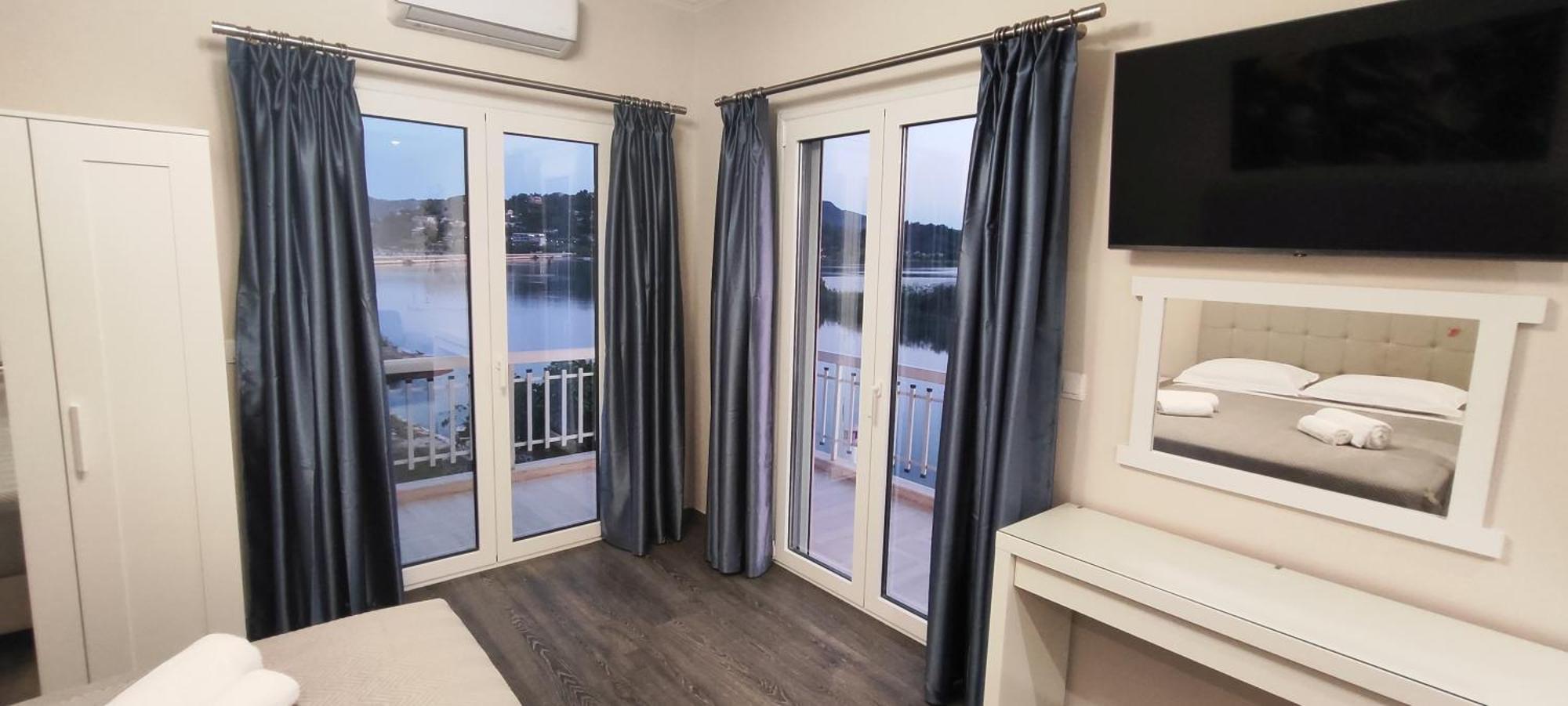 Anna Apartments Kanoni Перама Экстерьер фото